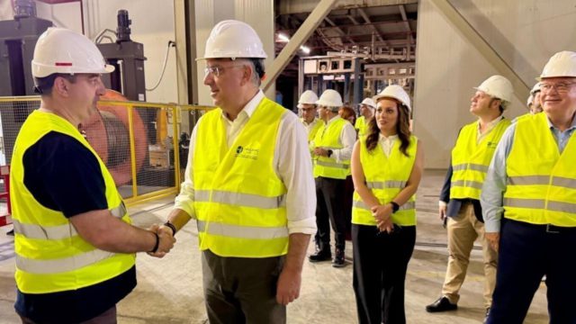 Θεοδωρικάκος: «Η βιομηχανία απέκτησε 60.000 νέες, καλοπληρωμένες θέσεις εργασίας μέσα στην τελευταία εξαετία»