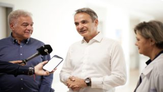 «Μιλάμε με έργα και όχι με λόγια» – Το μήνυμα Μητσοτάκη από τους Ωρεούς