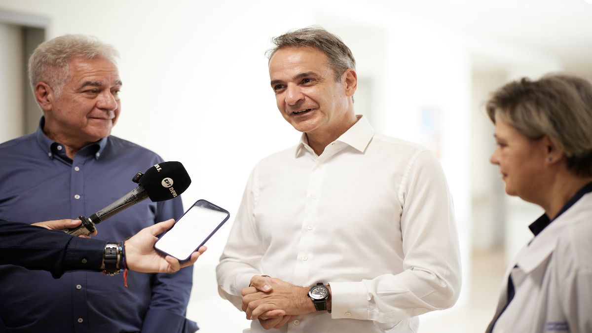 Από την Εύβοια το μήνυμα Μητσοτάκη για το 2027 που διαψεύδει: «Οι εκλογές θα γίνουν την άνοιξη του 2027. Σας θέλω ετοιμοπόλεμους»