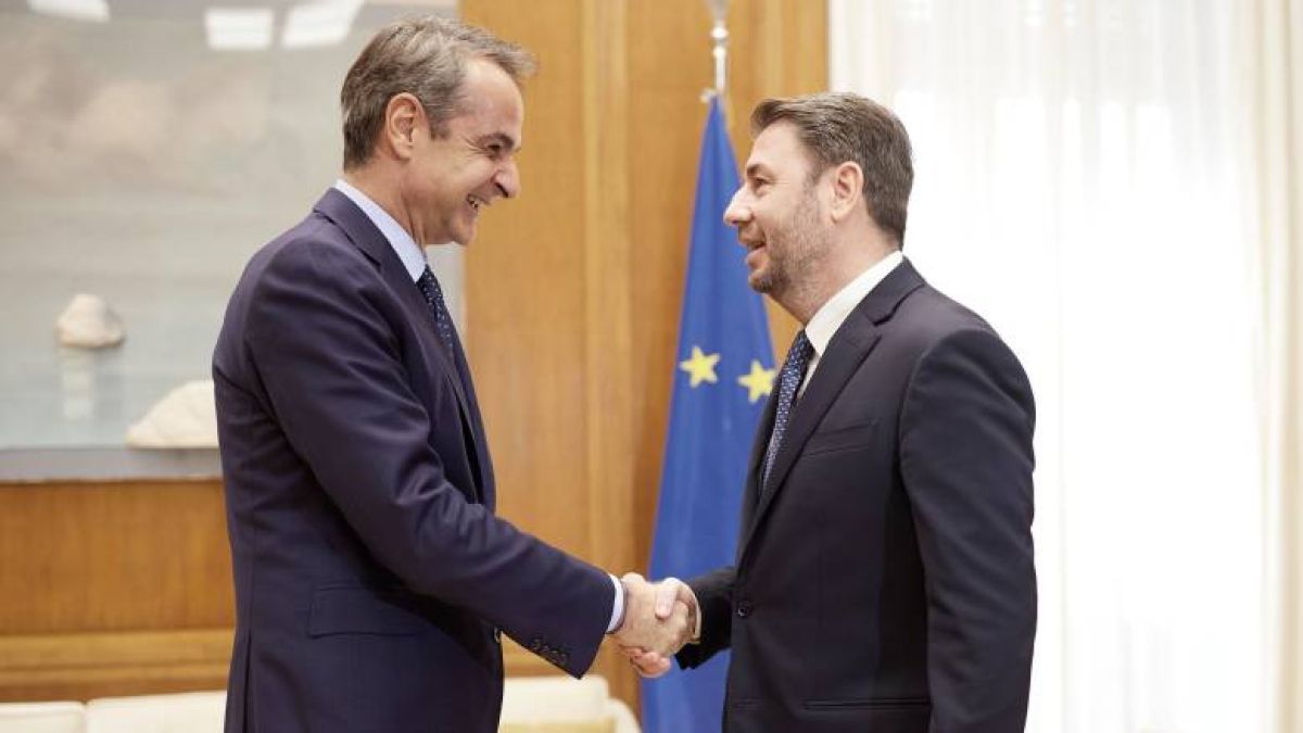 Μαρινάκης κατά Ανδρουλάκη: «Το ΠΑΣΟΚ έγινε κόμμα διαμαρτυρίας» – Η κυβερνητική αντεπίθεση για την αναθεώρηση του Συντάγματος