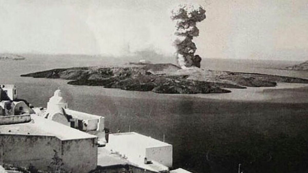 Σαν σήμερα 9 Ιουλίου 1956: Ο μεγάλος σεισμός της Σαντορίνης που συγκλονίστηκε το Αιγαίο και η μνήμη μιας εθνικής καταστροφής