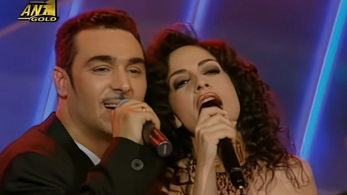 Όταν η Άννα Βίσση και ο Νότης Σφακιανάκης συναντήθηκαν τηλεοπτικά: Το ιστορικό ντουέτο του 1995 που έγραψε ιστορία – 53 λεπτά απόλυτης ηδονής