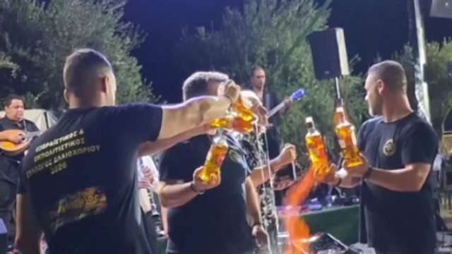 Να ρέει το ουίσκι: Σε πανηγύρι στην Αχαΐα βάζουν φωτιά στα τραπέζια 