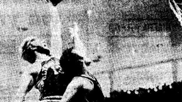 Σαν σήμερα 12 Ιουλίου 1976: Ο Ολυμπιακός κατακτά το πρώτο Κύπελλο μπάσκετ κόντρα στην ΑΕΚ