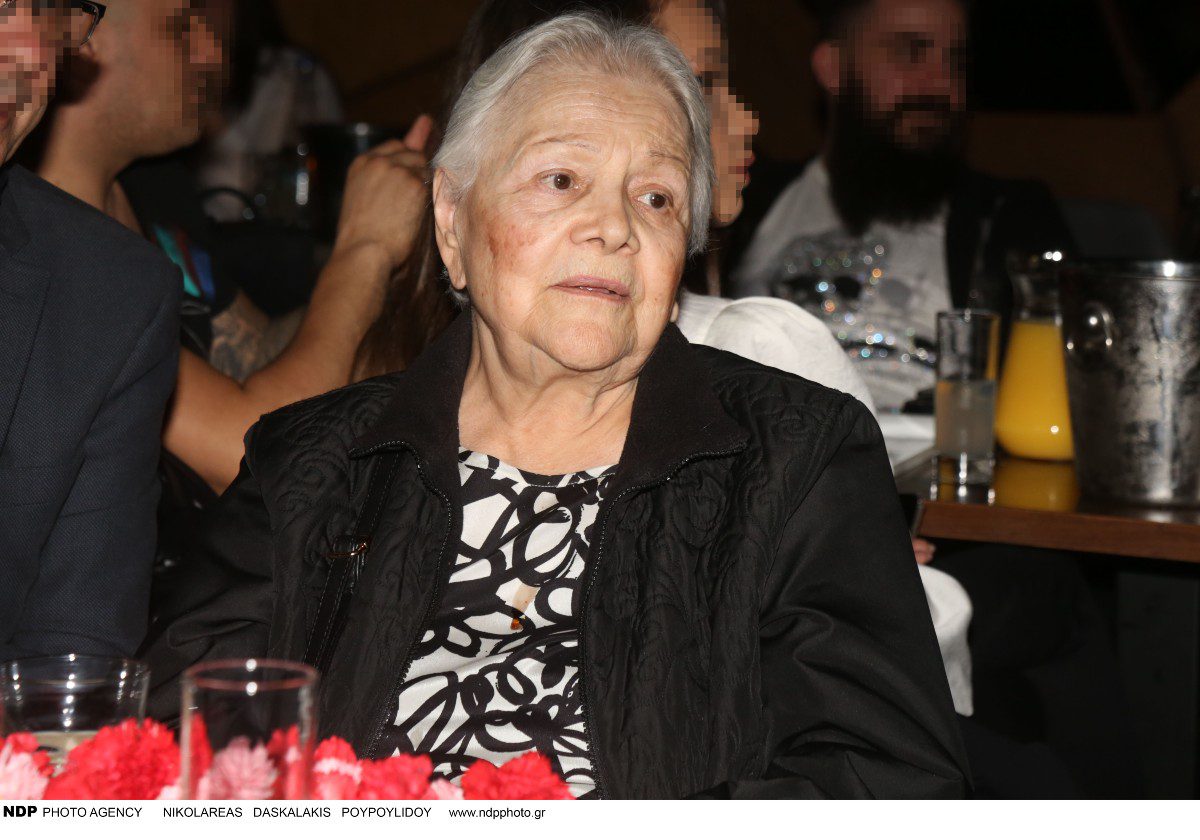Όταν η Μαίρη Λίντα μίλησε για τις μεγάλες συνεργασίες της: «Υπήρχε ανταγωνισμός, η μία κοπάναγε την άλλη»