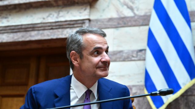 10 μονάδες κάτω: Το σοκαριστικό αποτέλεσμα δημοσκόπησης που έφερε νευρική κρίση στη Νέα Δημοκρατία