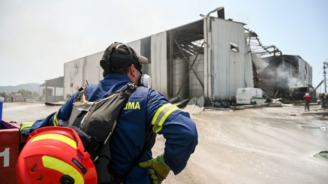 Τραγωδία στην Κόρινθο: Δεν ήταν δηλωμένος εργάτης ο νεκρός – Πώς μια «κρυφή» εργασία οδήγησε στο μοιραίο και το σκοτεινό πρόσωπο των εργατικών δυστυχημάτων