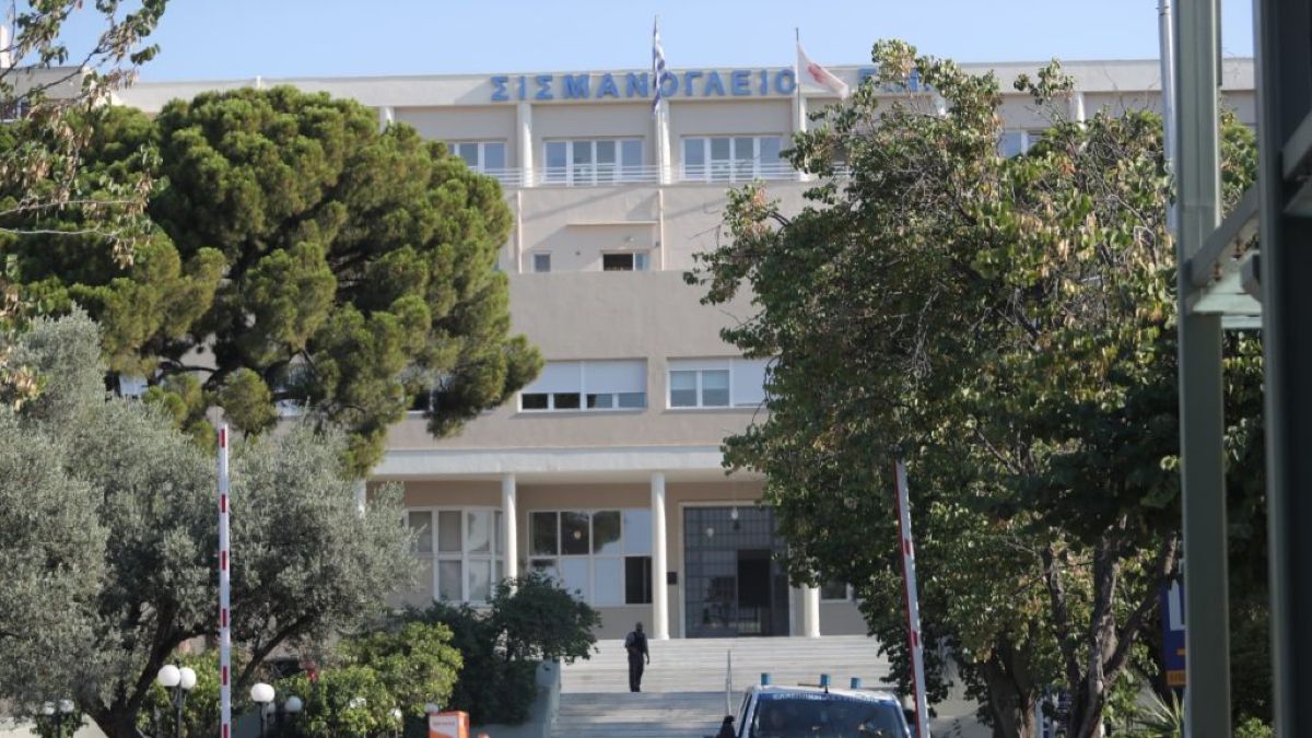 Σισμανόγλειο: Στάχτη η Παθολογική Κλινική, κάπνιζε συχνά μέσα στο δωμάτιο ο 74χρονος που συνελήφθη – «Μέσα σε δευτερόλεπτα…»