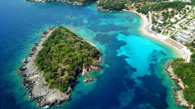 Ξέχνα τα γνωστά νησιά: Η Πέρδικα Θεσπρωτίας είναι ο επίγειος παράδεισος που δεν ήξερες