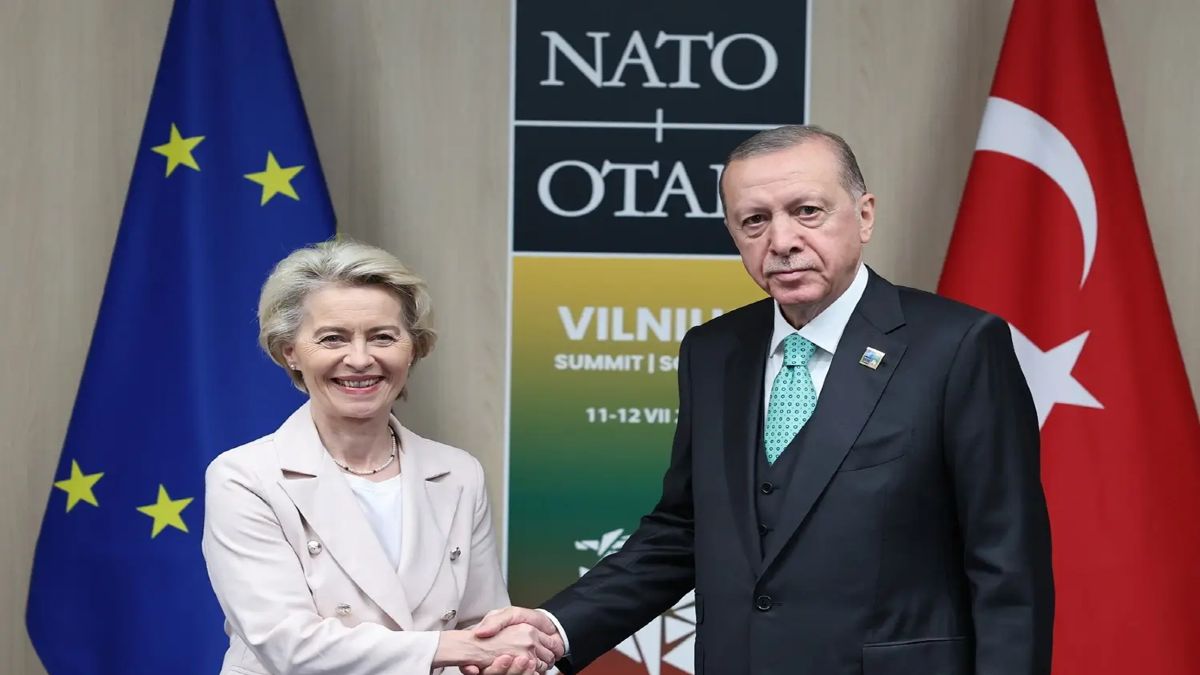 Η ΕΕ στρέφεται στην Τουρκία για μια ευρύτερη στρατηγική συνεργασία