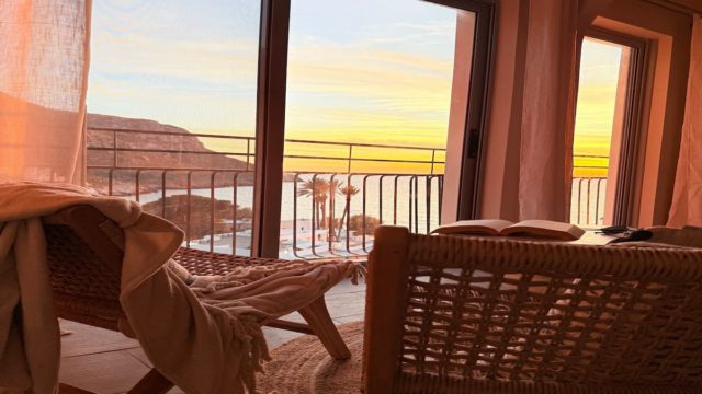 Alga Luxury Suites: Ο νέος ορισμός της διακριτικής πολυτέλειας με φόντο το απέραντο γαλάζιο της Καλύμνου