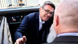 Νέος πρωθυπουργός της Βρετανίας ο Άντι Μπέρναμ – Αναλαμβάνει την επόμενη εβδομάδα