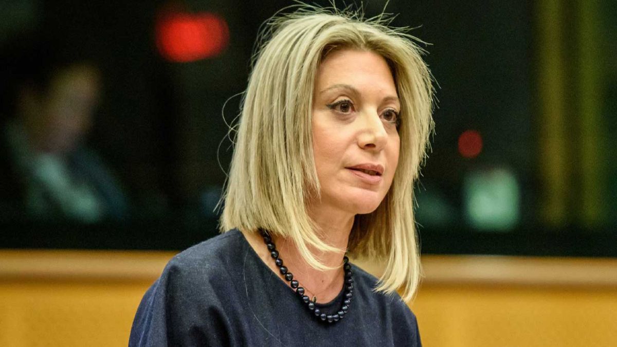 Καρυστιανού: Οι εξαγγελίες για Δικαιοσύνη, οικονομία και κατάργηση της πολιτικής ασυλίας