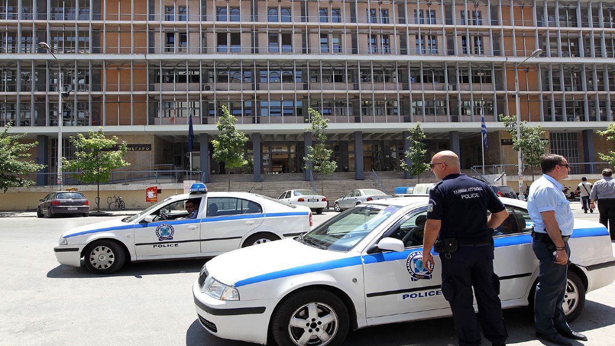 Χειροπέδες σε 26χρονο για επίθεση σε 46χρονο στο κέντρο της Θεσσαλονίκης