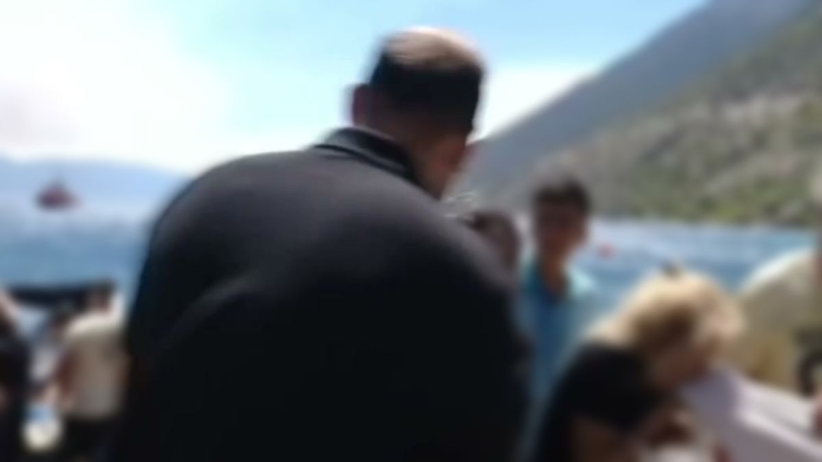 «Τι στον π@@τσ@ θες ρε μ@λ@κ@ τώρα»: Άγριο ξέσπασμα νεαρού σε δημοσιογράφο του ΑΝΤ1 στη φωτιά της Βοιωτίας