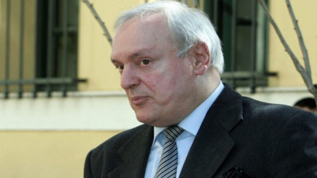 Σταύρος Γεωργίου: Από τις μεγάλες δίκες στο τραγικό τέλος – Ποιος ήταν ο γνωστός ποινικολόγος που βρέθηκε νεκρός στο γραφείο του