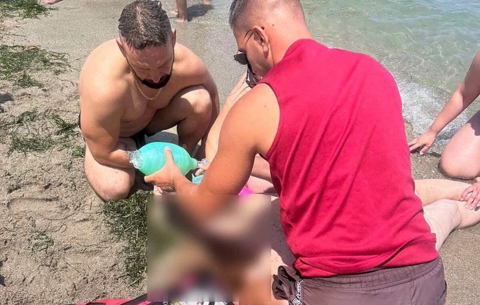 Σωτήρια παρέμβαση ναυαγοσωστών στο Στόμιο Λάρισας για 46χρονη που κινδύνευσε με πνιγμό στα βαθιά.
