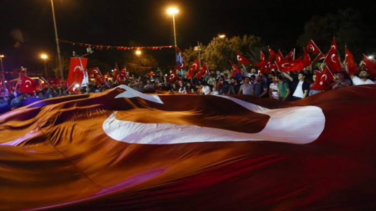 Η απόπειρα πραξικοπήματος του 2016: Δημοκρατική νομιμοποίηση, κρατική ισχύς και πολιτικός μετασχηματισμός