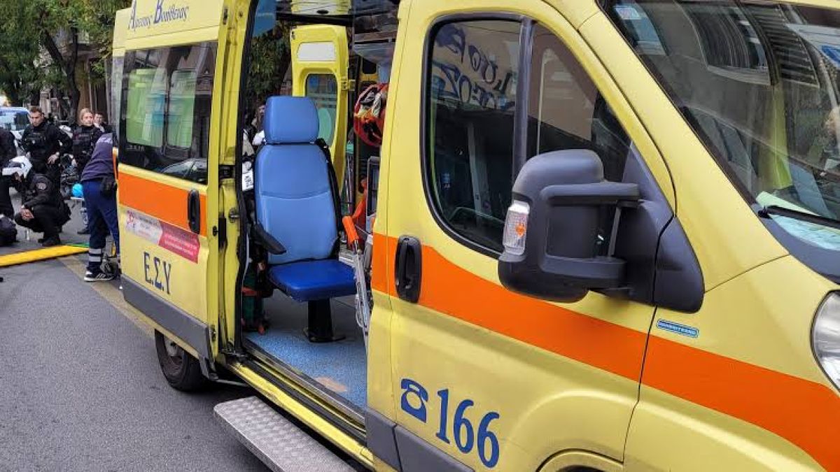 Θεσσαλονίκη: Νεκρή 71χρονη μετά από παράσυρση από τουριστικό λεωφορείο στην Κωνσταντίνου Καραμανλή
