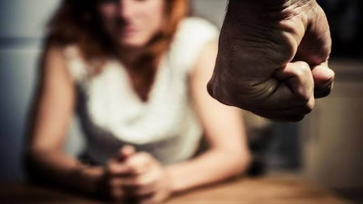 Σοκ στη Ρόδο: 17χρονη καταγγέλλει άγριο ξυλοδαρμό από τον 23χρονο σύντροφό της – Τα ευρήματα που κατέγραψε ο ιατροδικαστής