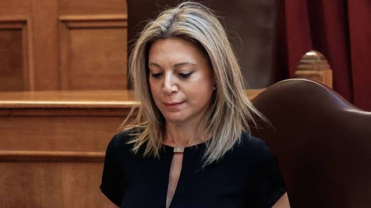 Καρυστιανού: Έλεγχος δημόσιων συμβάσεων σε βάθος 15ετίας και κατάργηση της ασυλίας