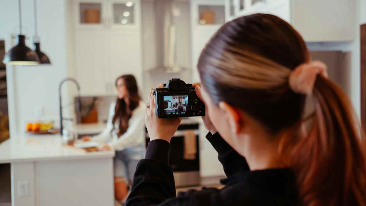 Έλεγχος της ΑΑΔΕ: «Καμπάνα» άνω των 70.000 ευρώ σε influencer για αναρτήσεις στο Instagram