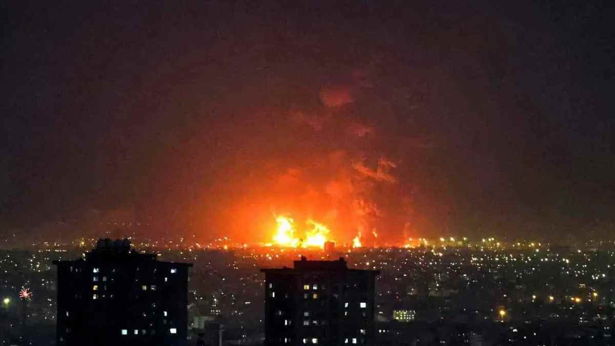Μέση Ανατολή: Νέα αμερικανικά πλήγματα στο Ιράν – «Τα χειρότερα έρχονται», προειδοποιεί ο Τραμπ