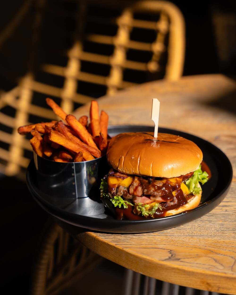 Το πεντανόστιμο Burger στο Jasper (Instagram)