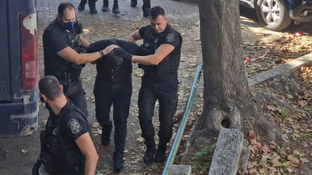 Θεσσαλονίκη: Συνελήφθη 26χρονος για επίθεση σε 46χρονο με οπαδικό κίνητρο – Αφορμή το χρώμα της μπλούζας του θύματος