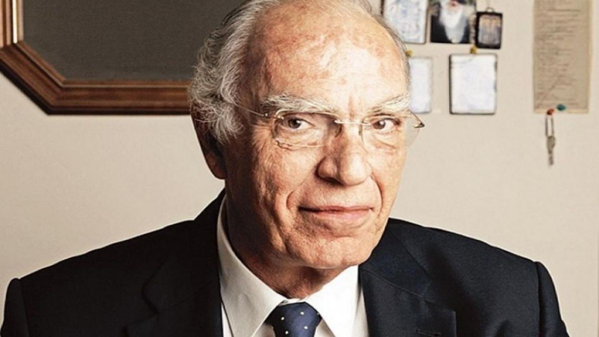 Πέθανε ο Βασίλης Λεβέντης