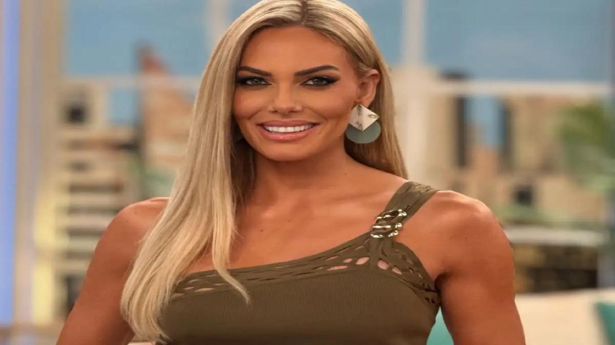 Νέα τηλεοπτική ομάδα για το Σαββατοκύριακο