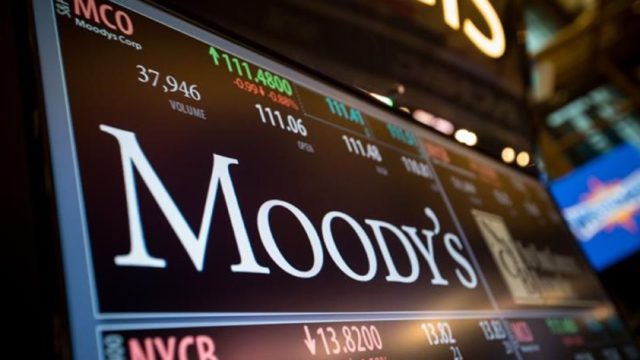 Σαν σήμερα, 2 Ιουλίου 2015: Η Moody’s υποβαθμίζει την Ελλάδα εν μέσω του δημοψηφίσματος – Μία από τις πιο κρίσιμες στιγμές της οικονομικής κρίσης