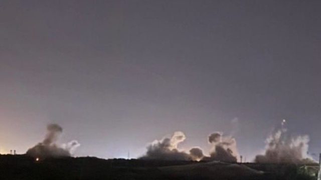 Νέα πολεμική κλιμάκωση στον Περσικό: Αμερικανικά χτυπήματα και ιρανική απάντηση
