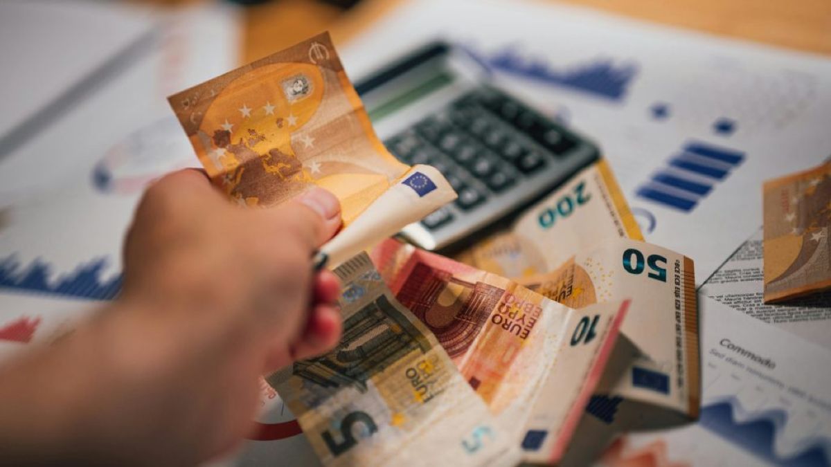 Δεν Χρειάζεσαι Δεύτερη Δουλειά – Χρειάζεσαι τη Σωστή Στρατηγική