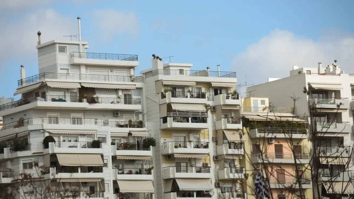 Τέλος στις ατελείωτες κόντρες στις πολυκατοικίες: «Κυβερνήτης» πλέον ο διαχειριστής – Τι αλλάζει στα κοινόχρηστα