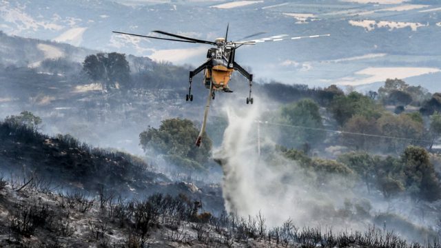 Συναγερμός «Red Code» στην Πολιτική Προστασία: Πολύ υψηλός κίνδυνος πυρκαγιάς σε νησιά του Αιγαίου και Κρήτη