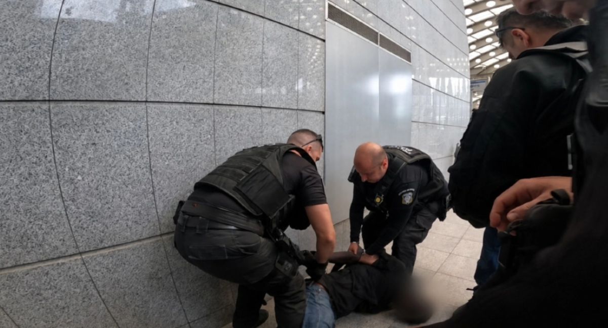 Συναγερμός στο μετρό: Συνελήφθη άνδρας που μπήκε στις γραμμές και φώναζε «Αλλάχ Άκμπαρ»