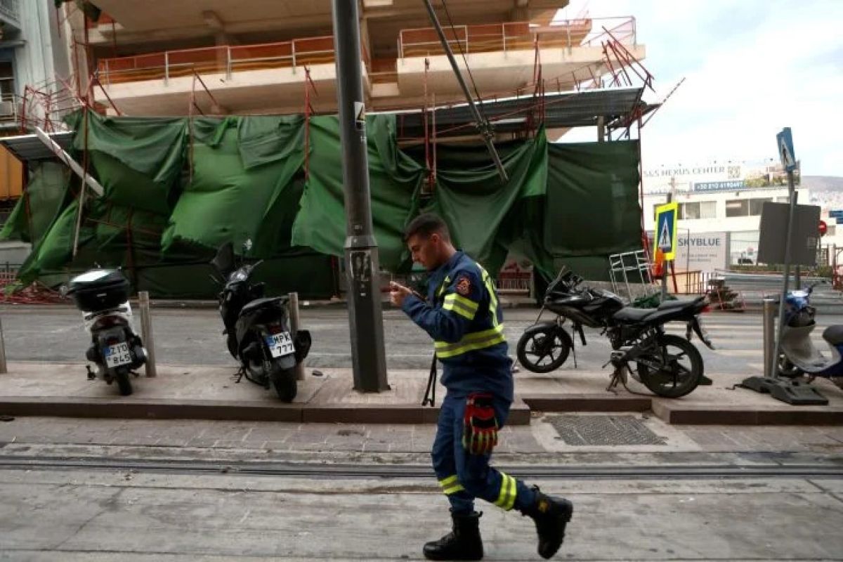 Συγκλονίζει ο διανομέας που σώθηκε από θαύμα