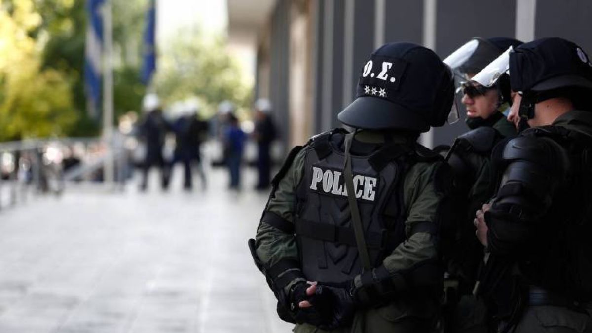 Συναγερμός στο ΕΒΕΑ μετά από τηλεφώνημα για βόμβα