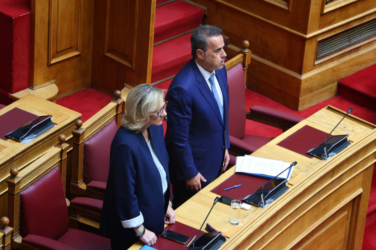 Οι φωτιές, η θυσία των πυροσβεστών και το μήνυμα του Μητσοτάκη από το υπουργικό συμβούλιο