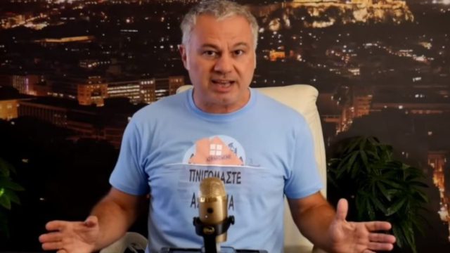 Ζαραλίκος: Έβαλαν στο στόχαστρο τον 6χρονο γιο του με ψευδείς ισχυρισμούς – Η απάντηση του κωμικού