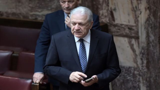 Η υπόθεση Αβραμόπουλου και το Qatargate: Θεσμική λογοδοσία, άρση βουλευτικής ασυλίας και οι πολιτικές προεκτάσεις μιας ευρωπαϊκής δικαστικής διερεύνησης