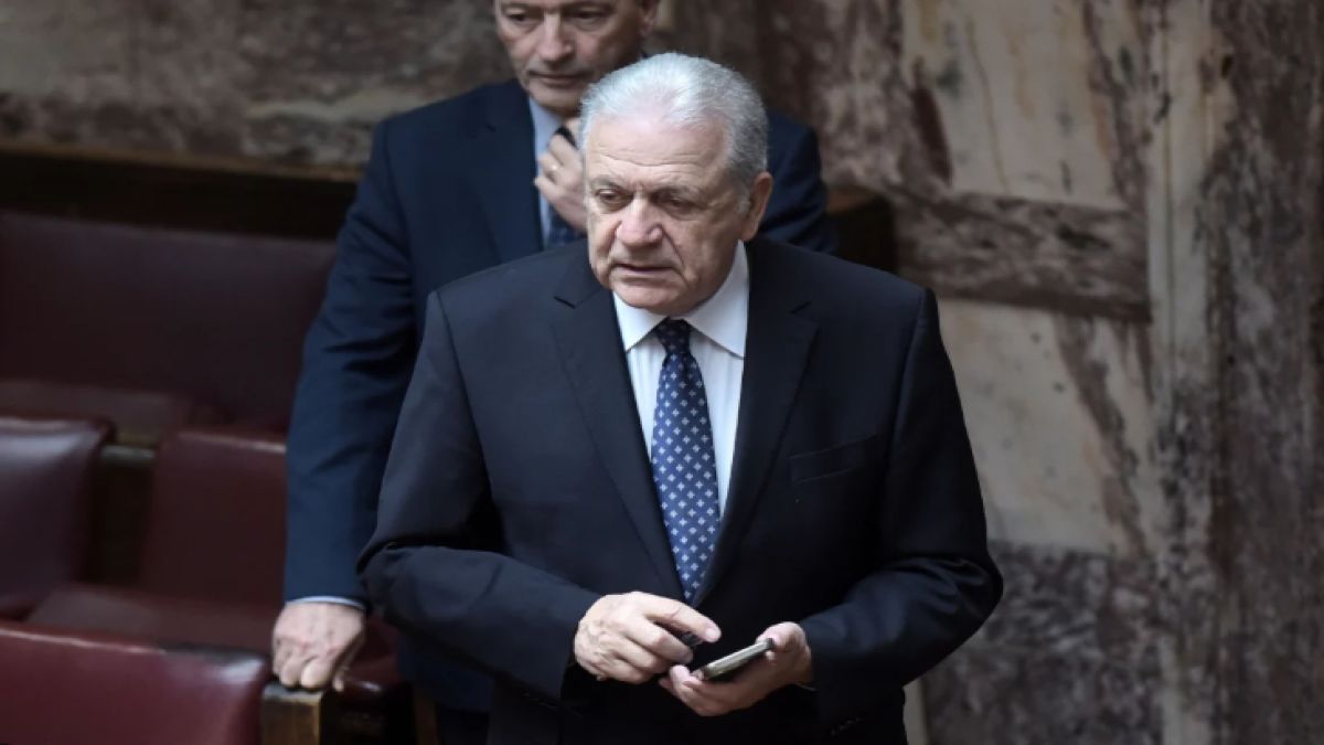 Η υπόθεση Αβραμόπουλου και το Qatargate: Θεσμική λογοδοσία, άρση βουλευτικής ασυλίας και οι πολιτικές προεκτάσεις μιας ευρωπαϊκής δικαστικής διερεύνησης
