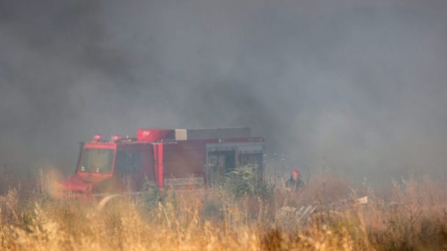 Φωτιά τώρα στην Παλλήνη: Επιχειρούν ισχυρές πυροσβεστικές δυνάμεις – Σε ετοιμότητα οι κάτοικοι