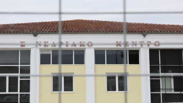 «Δεν έπρεπε να μπουν σε αυτά τα τρένα» – Η φράση που συγκλόνισε τη δίκη για την τραγωδία των Τεμπών
