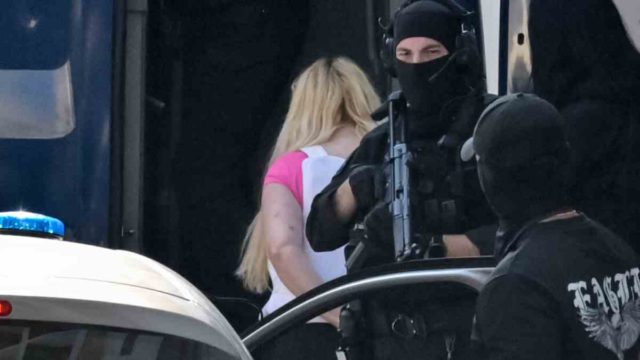 Marfin: Στη φυλακή η 46χρονη κατηγορούμενη μετά την απολογία της – «Η ταυτοποίησή μου είναι ανύπαρκτη»