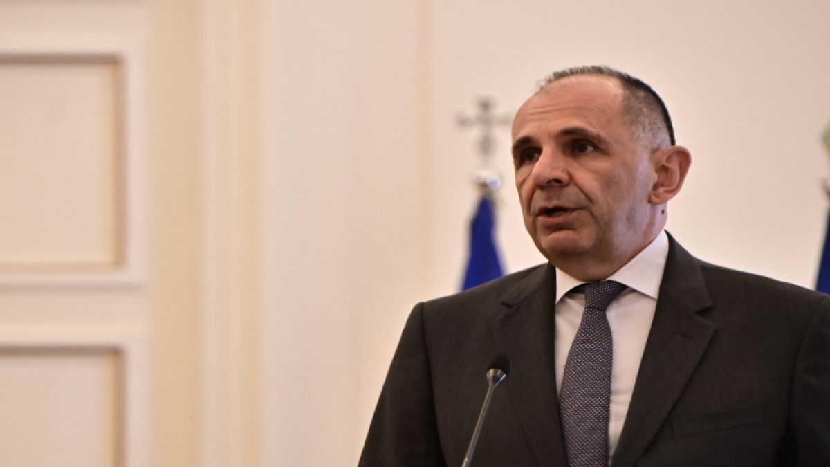 Σαφές μήνυμα Γεραπετρίτη: «Το γνωρίζουν οι φίλοι, να το θυμούνται και όσοι επιβουλεύονται την Ελλάδα»