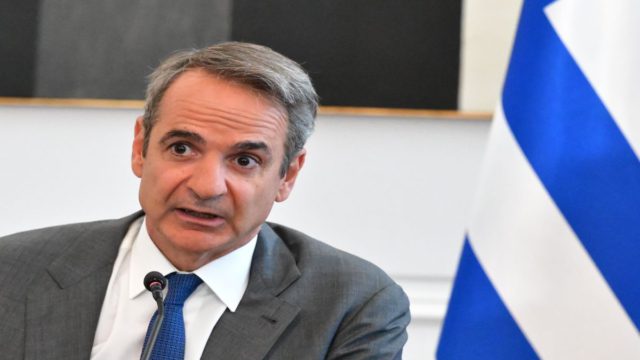 Στο Συντονιστικό Κέντρο της Πολιτικής Προστασίας ο Κυριάκος Μητσοτάκης – Ξεκινά η καταγραφή των ζημιών στις πυρόπληκτες περιοχές