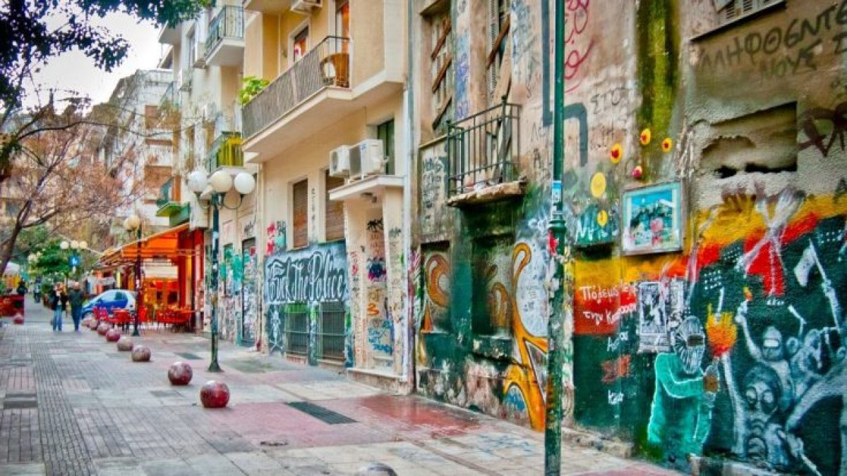 Ο άνθρωπος που «βάφτισε» τα Εξάρχεια: Η ιστορία του Βασίλειου Έξαρχου