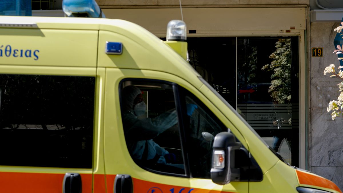 Τραγωδία στο Γουδί: Γυναίκα έπεσε στο κενό από τον πέμπτη όροφο πολυκατοικίας – Συναγερμός στις Αρχές